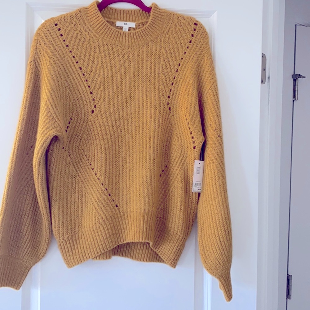 NWT!!! Nordstrom BP brand tan sweater. Size XS. Extra small. New with tags.